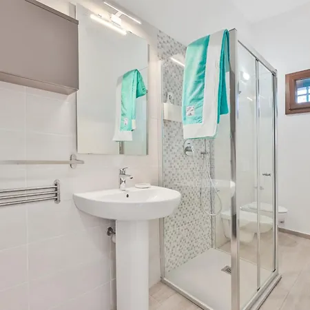 Maria Teresa Apartman *