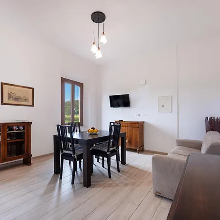 Apartment Maria Teresa *