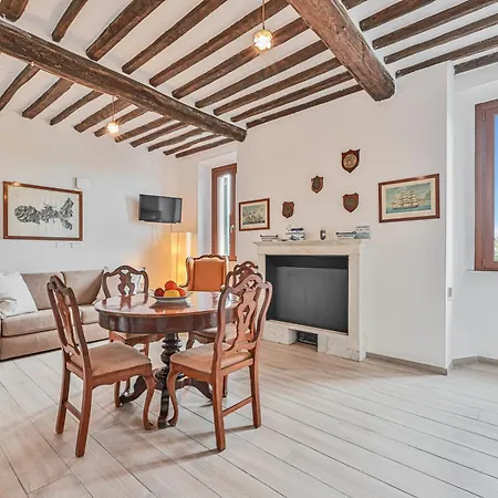Maria Teresa * Casa Marchetti