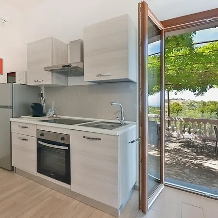 Maria Teresa Apartment Casa Marchetti